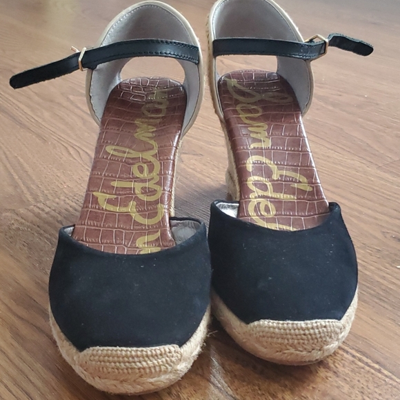 Sam Edelman Wedges - Picture 2 of 4